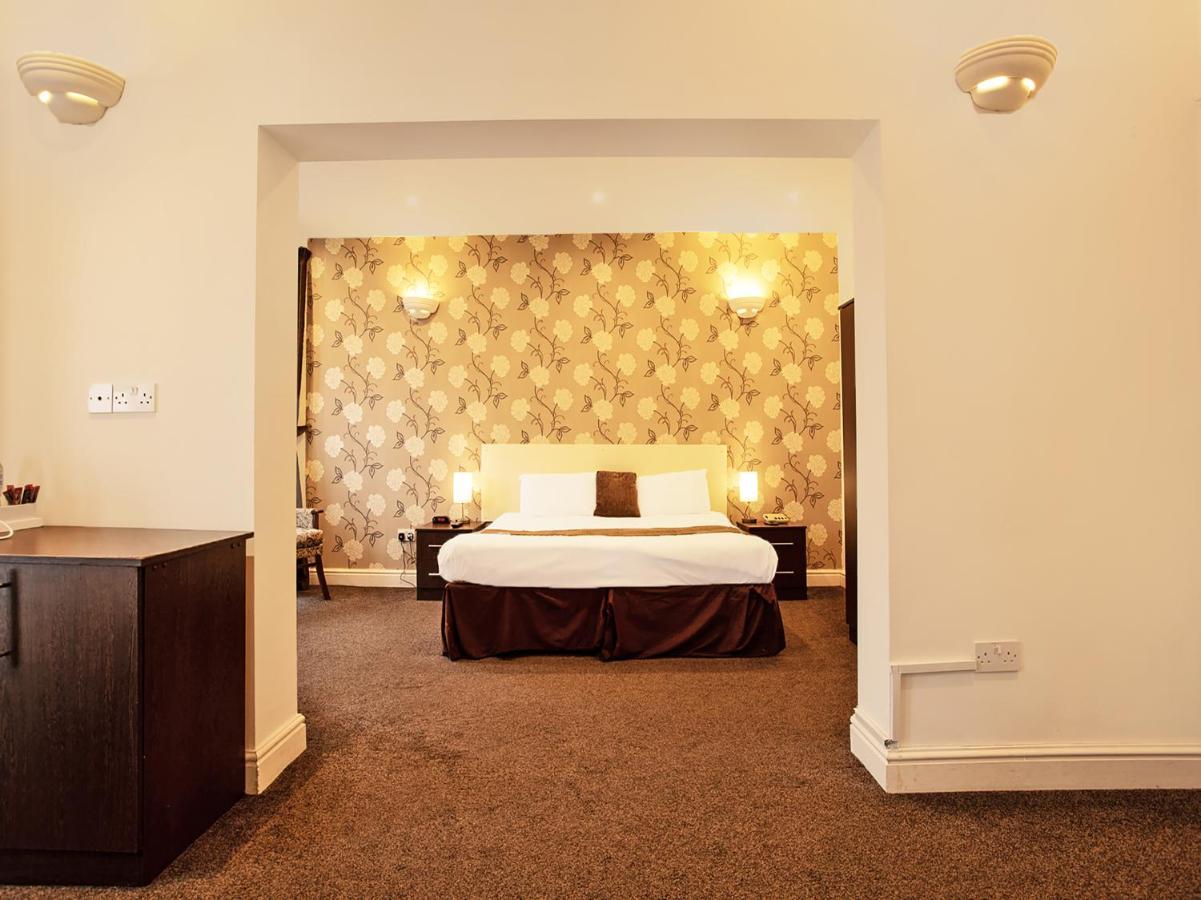 The Waverley Hotel เกรทยาร์มัธ ภายนอก รูปภาพ