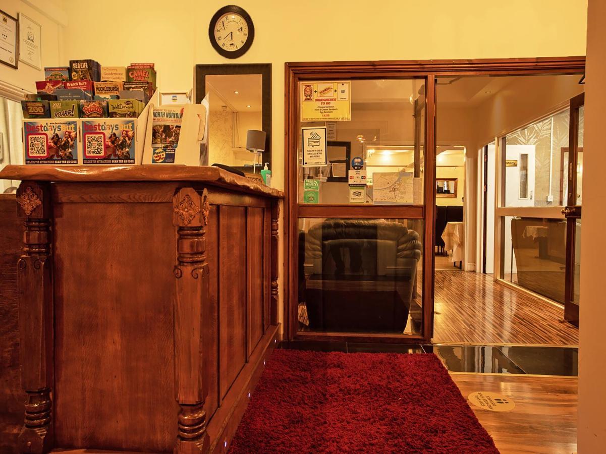The Waverley Hotel เกรทยาร์มัธ ภายนอก รูปภาพ